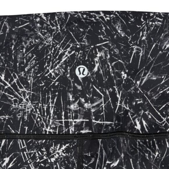 LULULEMON Wunder Under Hi-Rise Tight 28" Size 4 Alouette 50g Alpine White Black - Picture 7 of 8